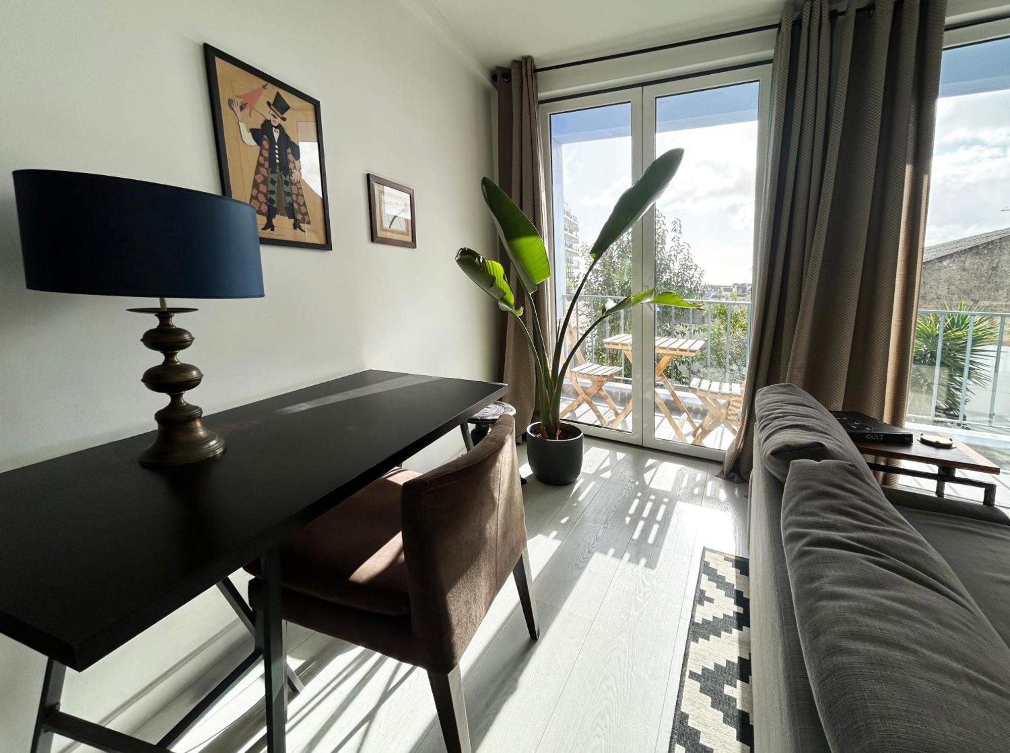 Apartment Great View And Location In Lisbon!